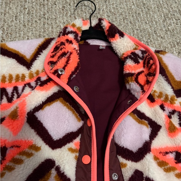 NWOT Hit The Slopes Printed Fleece Jacket - Picture 6 of 9